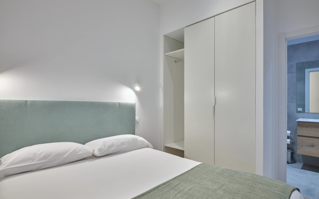 Paseo Suites Hotel