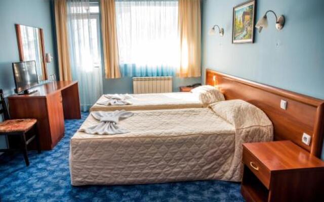 Bariakov Hotel Банско вид на фасад