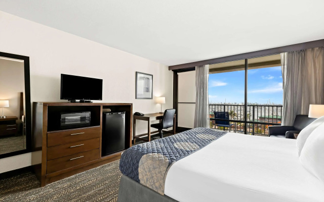 Best Western Yacht Harbor Hotel