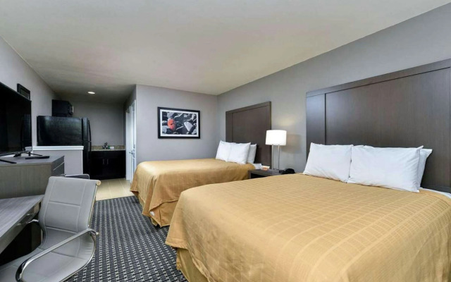 Quality Inn Suites Cotulla