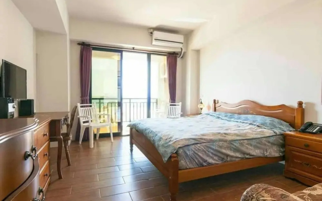 Longman Villa