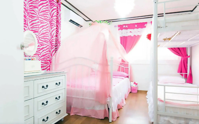 Lux Guesthouse