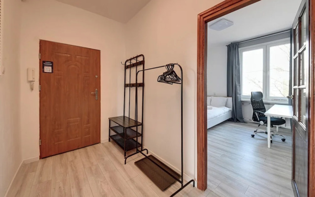 RentPlanet - Apartament przy pl Legionów