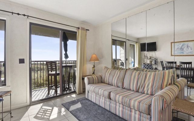Hilton Head Island Beach & Tennis Resort by Hilton Head Retreats