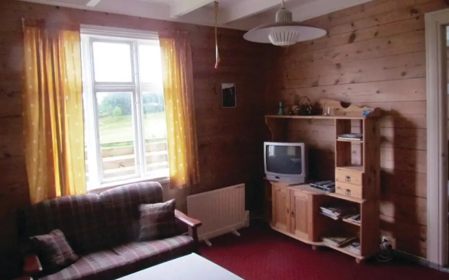 Beautiful Home in Bjoa With 4 Bedrooms