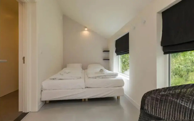 Holiday Home in Dishoek Near Beach & Dunes