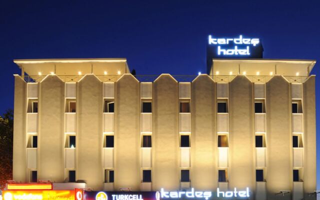 Kardes Hotel Турция, Бурса - отзывы, цены и фото номеров - забронировать отель Kardes Hotel онлайн вид на фасад