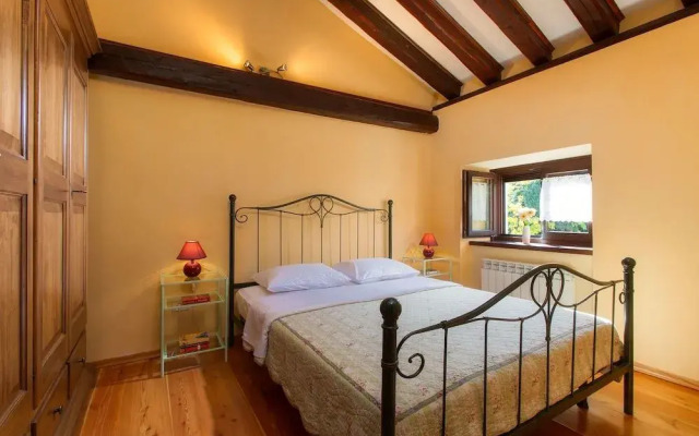 Villa Momiano