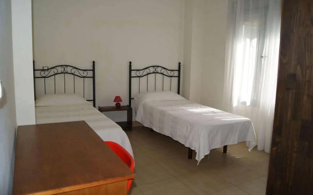 Apartamentos Turísticos La Encarnación