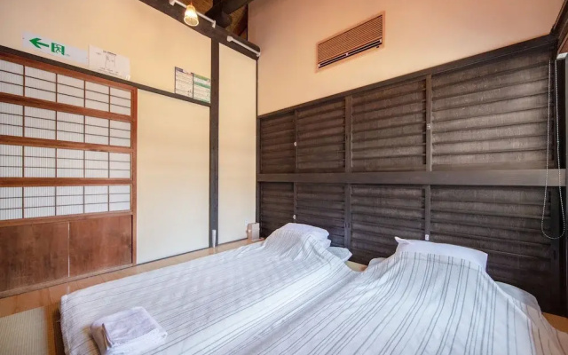 Yadoya Mibu Hakuou
