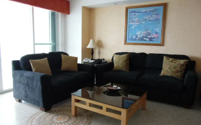 Penthouse B North El Cantil