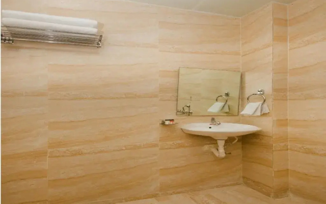 Hotel Kokila Apartments By OYO Rooms