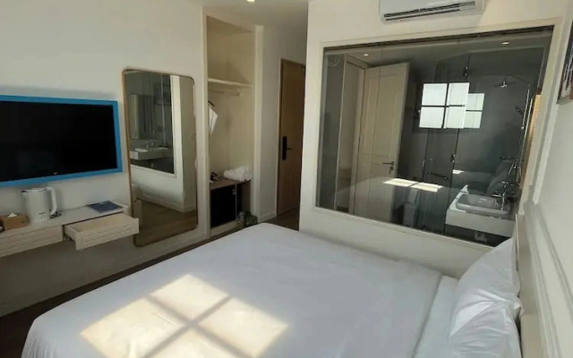 Hub Multi 3 Hotel