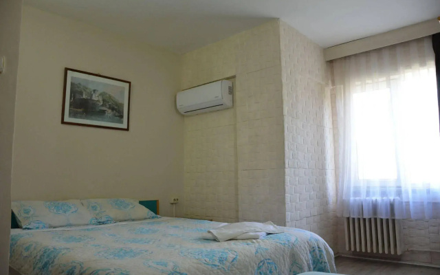 Elit Hotel Saray