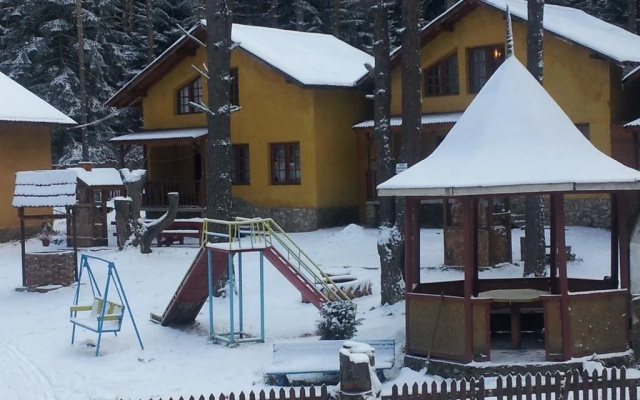 Houses Uiut