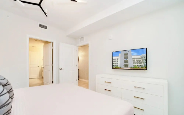 3120 Paradox Circle #103