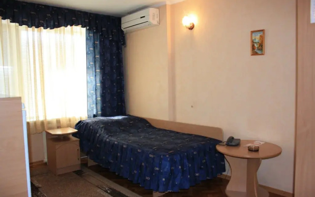 Hotel Tourist