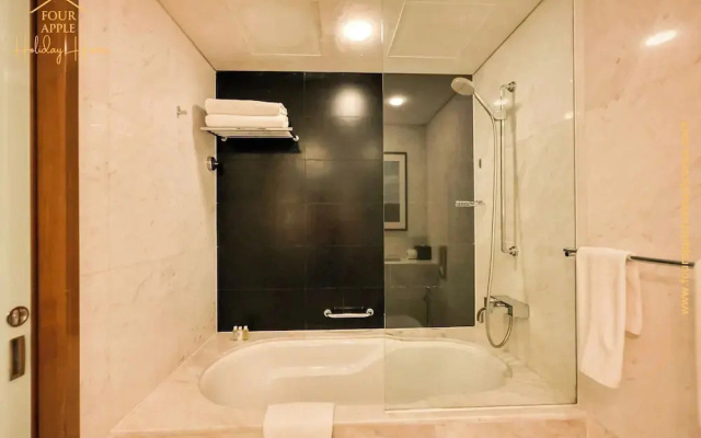 Luxury Studio with Burj Khalifa View