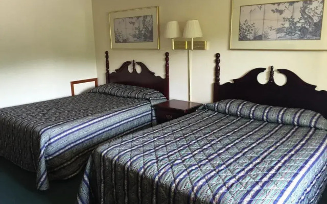 Sapphire Inn