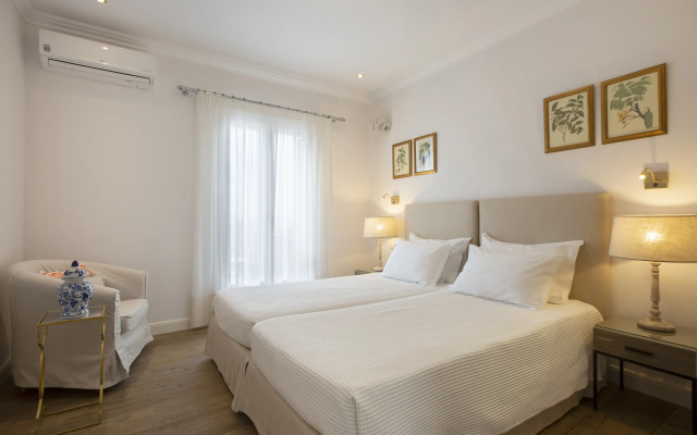 Despotiko Hotel