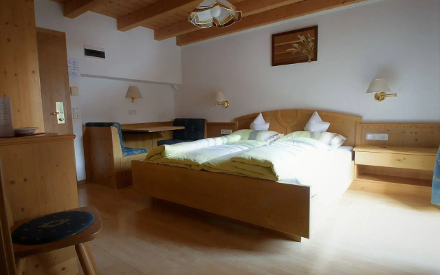 Pension Mirandola