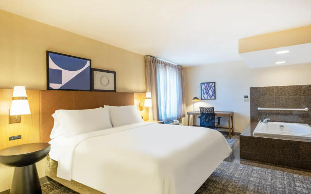 Staybridge Suites Milwaukee Airport South by IHG