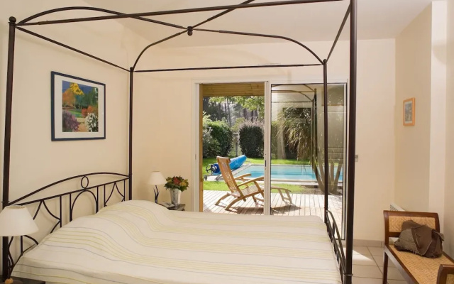 Beautiful villa with a private pool by the Atlantic ocean