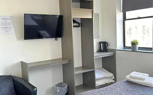 OYO Rooms Kingswood