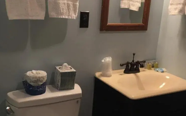 Route 9 Budget Inn