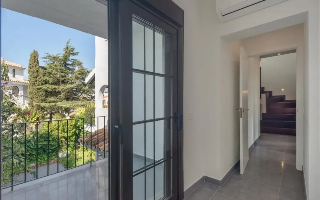 Aldea Blanca Luxury Townhouse