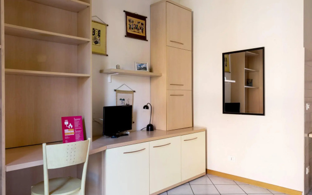 Bright Studio With Balcony by Wonderful Italy
