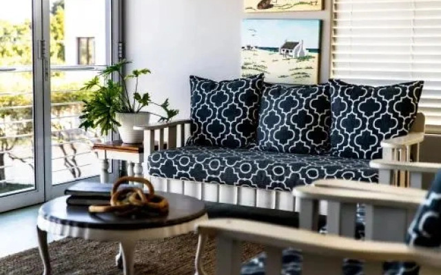 Whale Coast Villa