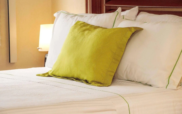 Alcazar Suites