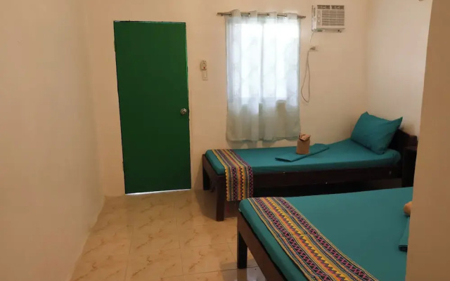 Garpeza Backpackers