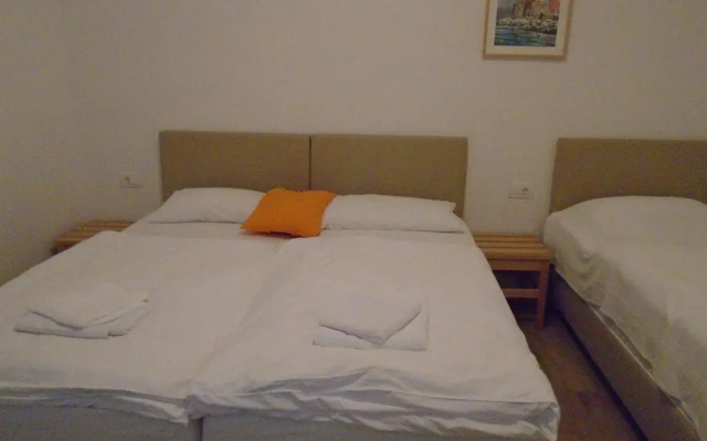 Alo Apartments Vila Klara