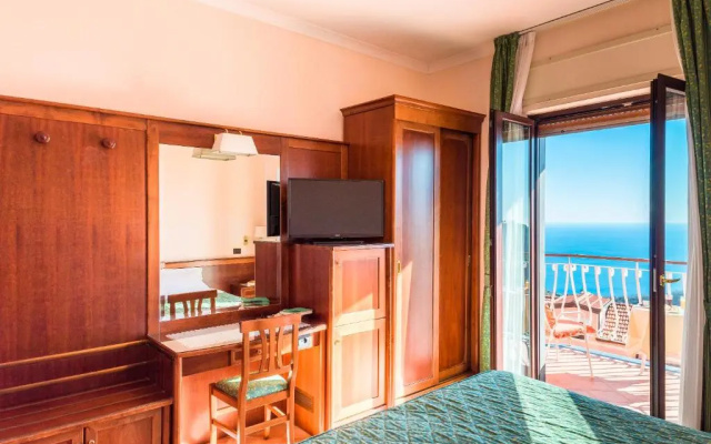 Hotel Montana