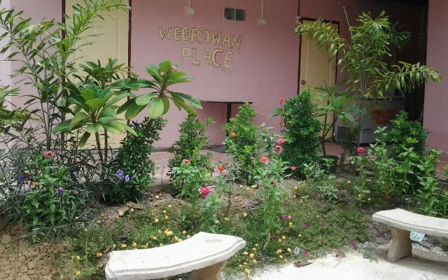 Weerawan Guesthouse