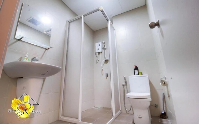 Sinar Rasa Homestay at I-Soho, I-City