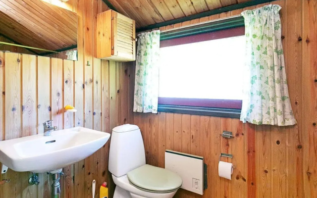 6 Person Holiday Home in Albaek