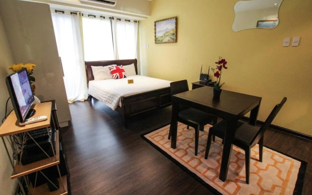 HI HOME At The Knightsbridge Residences
