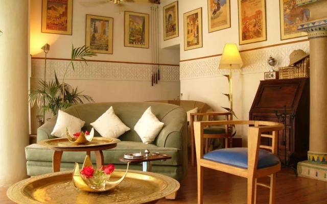 Riad Moucharabieh