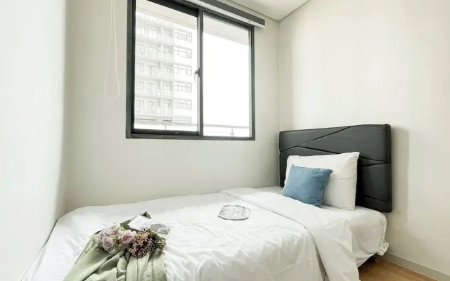 Serene Stay 2Br At Daan Mogot City Apartment