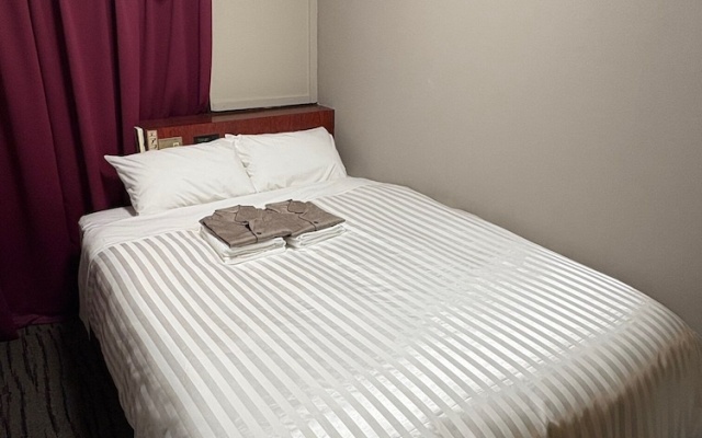 Happiness Inn