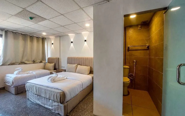 Egy Days Hotel