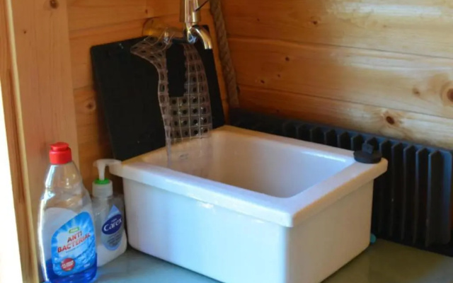 Cosy Pod-cabin Near Beautiful Landscape in Omagh