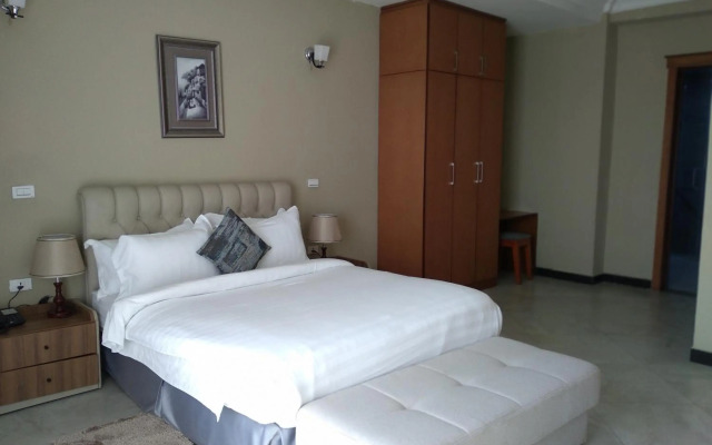 Daisy Hotel