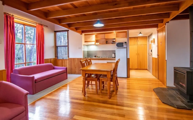 Lake St Clair Lodge