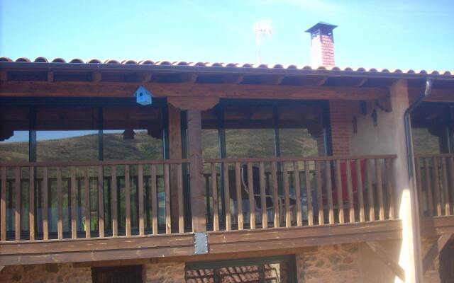 Отель Casa Rural El Nido Azul & Suite Rural Nido Azul II вид на фасад