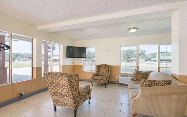 Rodeway Inn