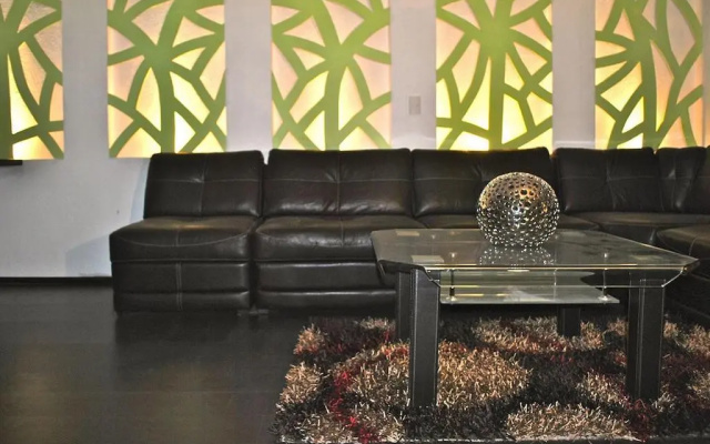 Business Suites SG